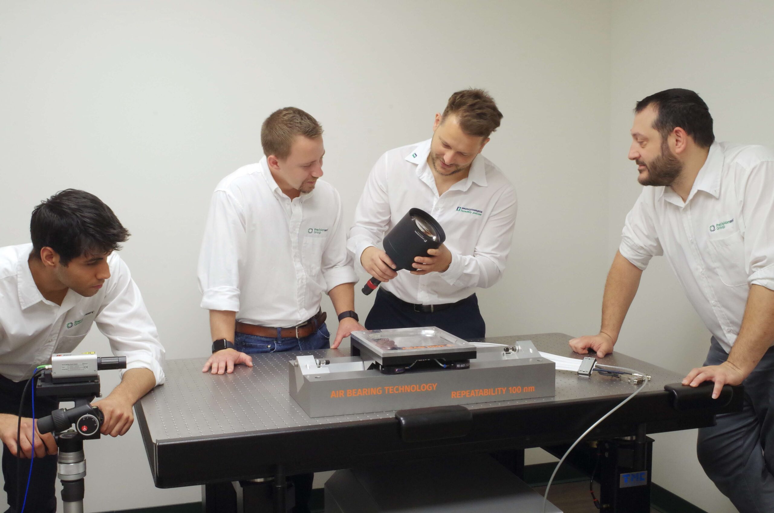 Inspecting large telecentric Lens